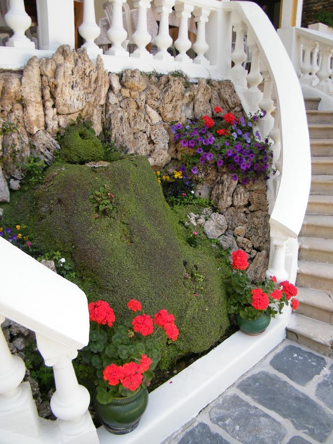 Grand Hotel Du Parc Florac Bagian luar foto